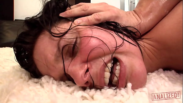 Analized – Petite Pawg Bobbi Starr Gets Ass Fucked Rough _ Hard