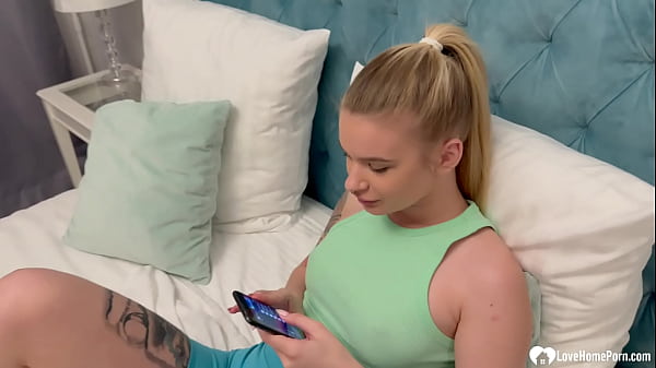 Super Hot Blondie Sucking Boyfriends Dick