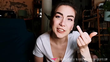 Vends-ta-culotte – Une Déesse Française Se Moque D_un Looser Et De Sa Misérable Bite – Kinkinny