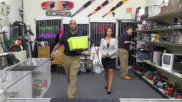Xxxpawn – Victoria Banxxx Will Do Anything To Get Her Laptop Back